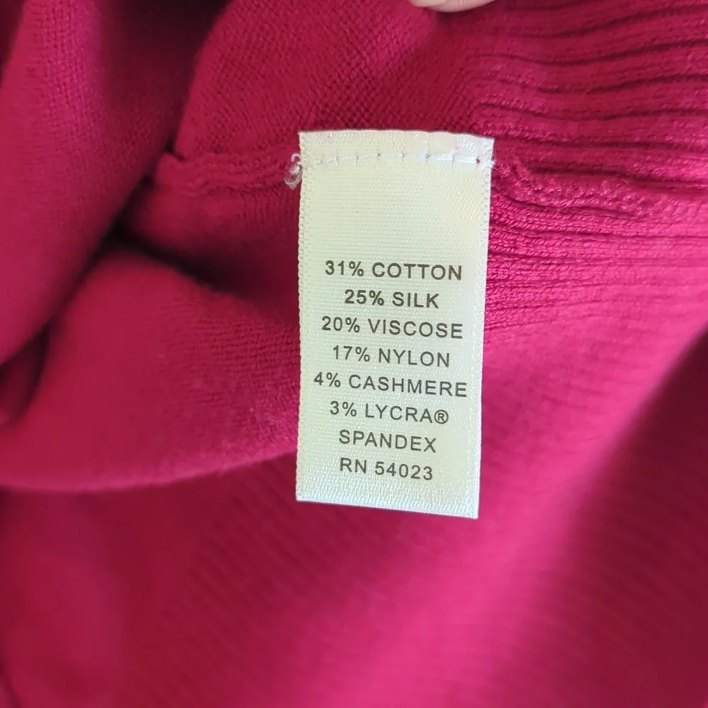 Banana Republic V-Neck Sweater - Deep Red, M/P - Picture 5 of 5
